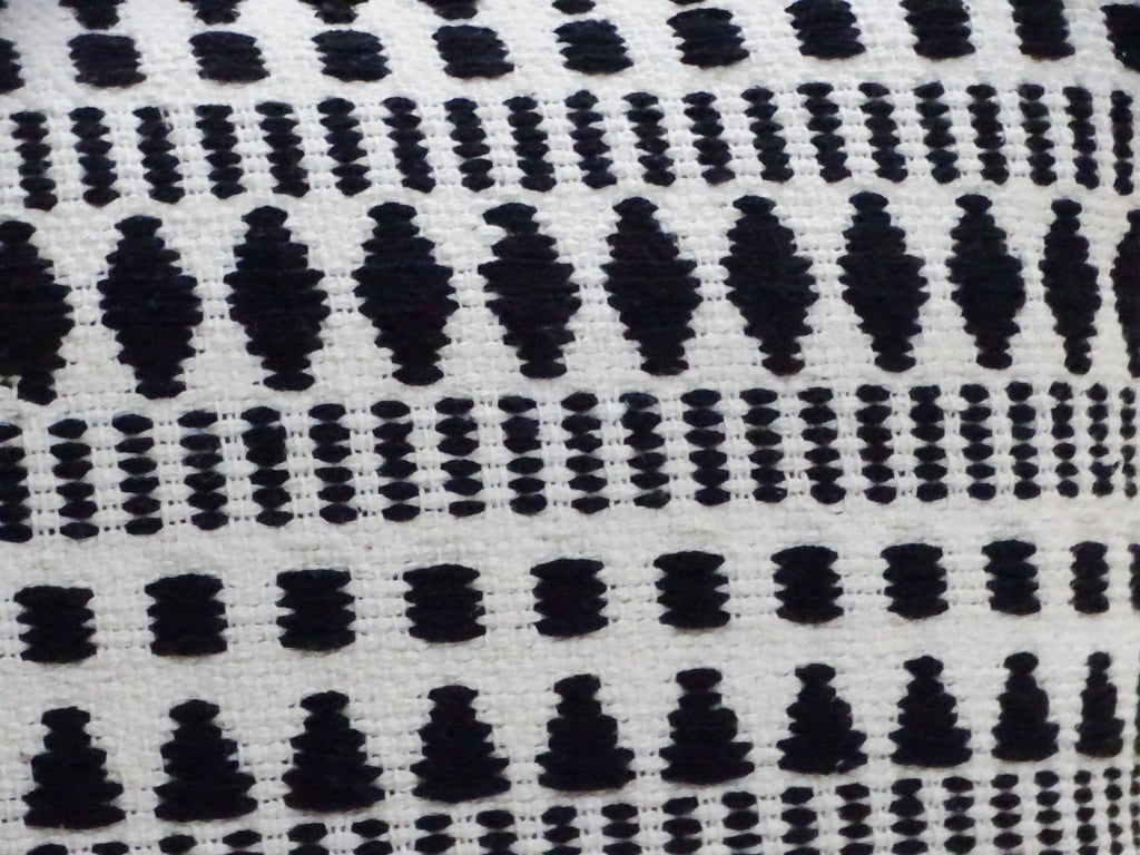 Black 22" X 22" Throw Pillow for couch with Tassels-Winter - Che Cose Belle