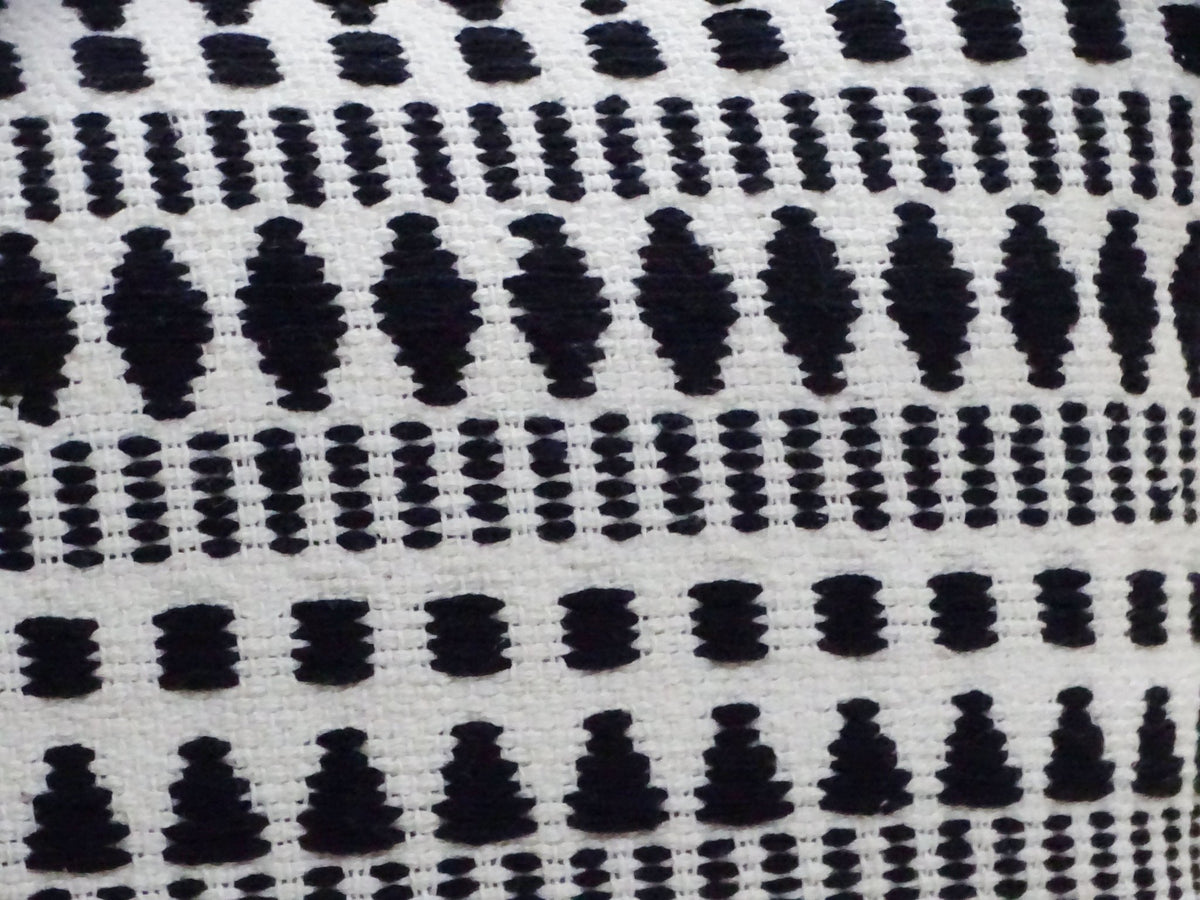 Black 22" X 22" Throw Pillow for couch with Tassels-Winter - Che Cose Belle