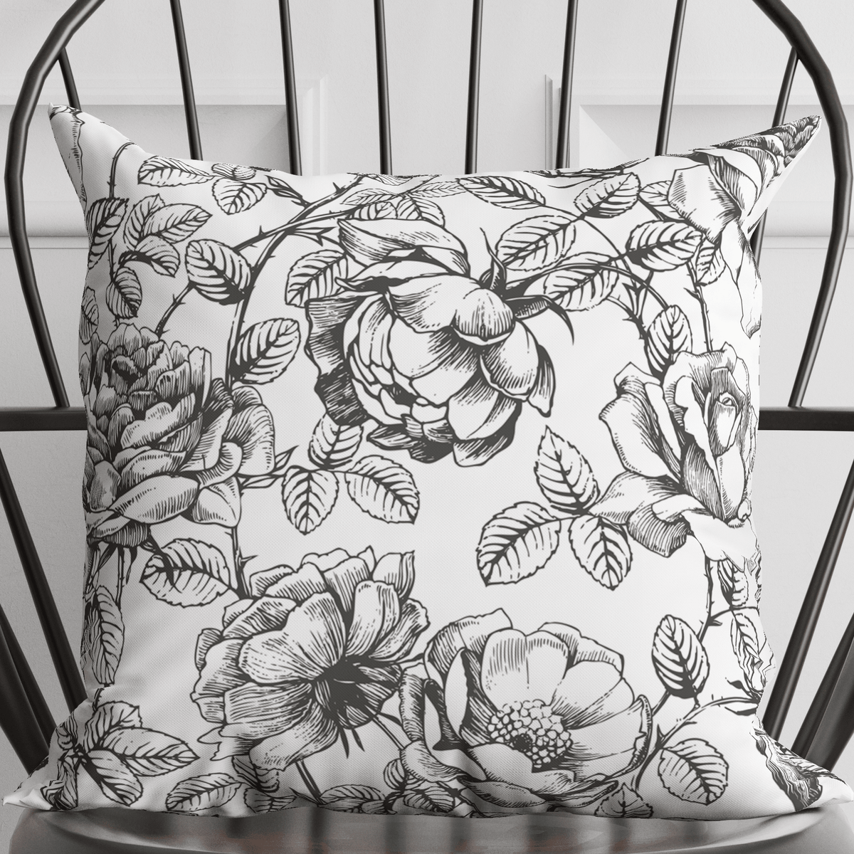 Black and White Floral Pillow in Emmaline - Che Cose Belle