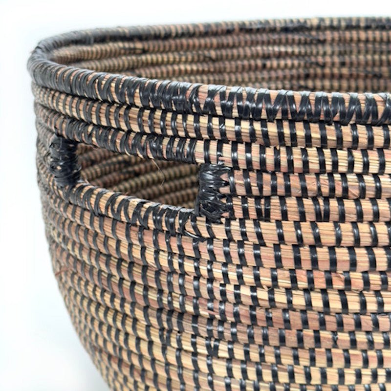 Black Oval Basket - Che Cose Belle