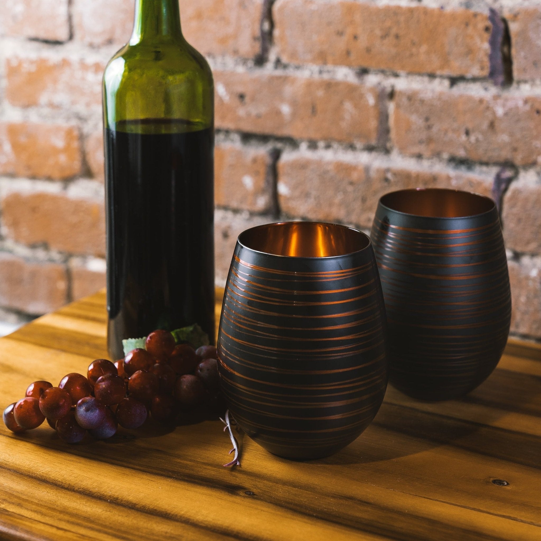 Black Swirl Stemless Glasses - Che Cose Belle