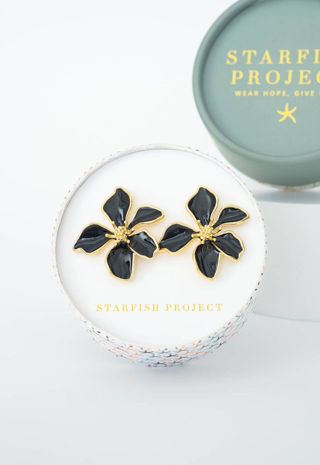 Bloom Earrings in Midnight Black - Che Cose Belle