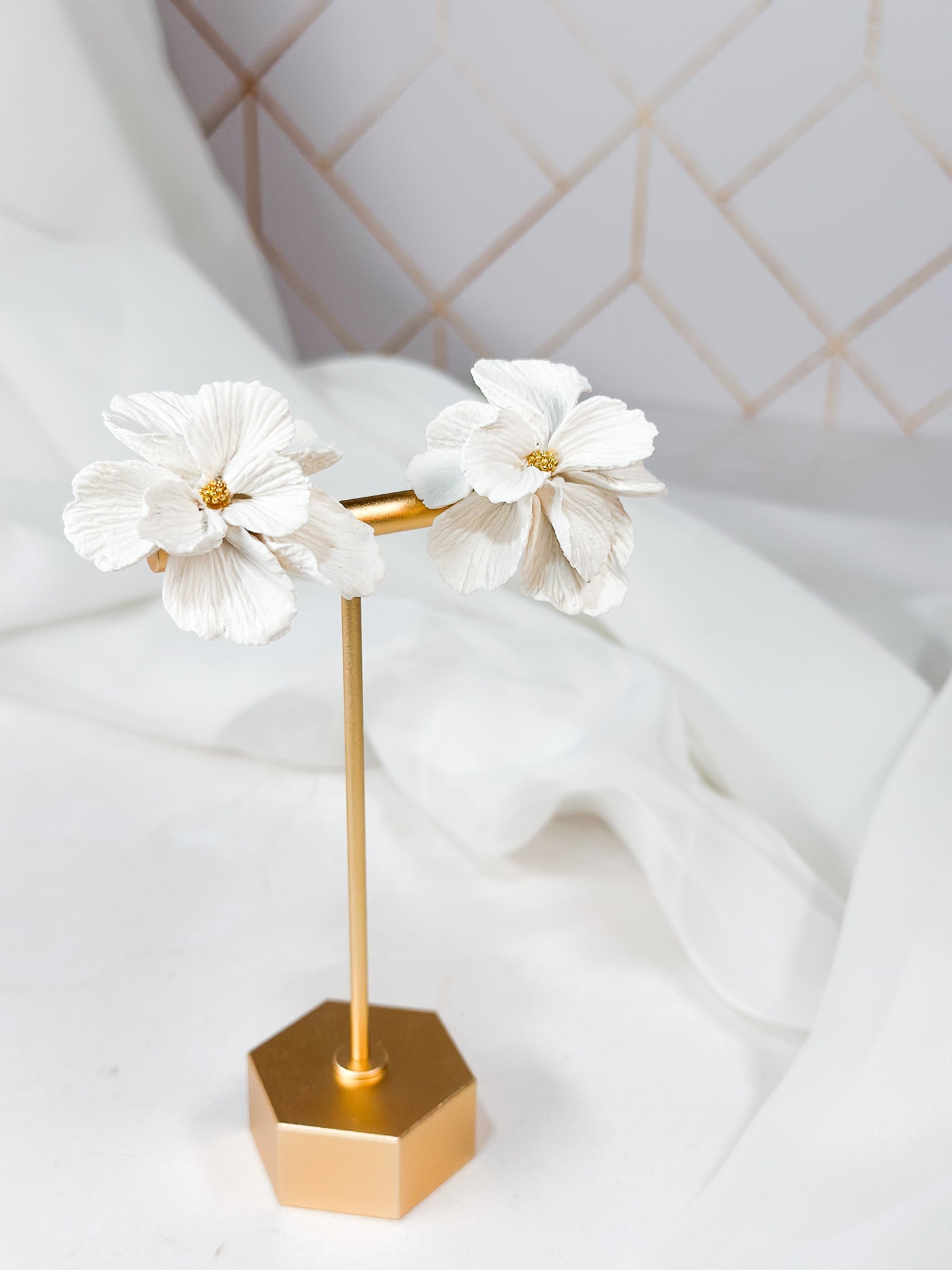 Blossom – Handsculpted Flower Statement Earrings - Che Cose Belle