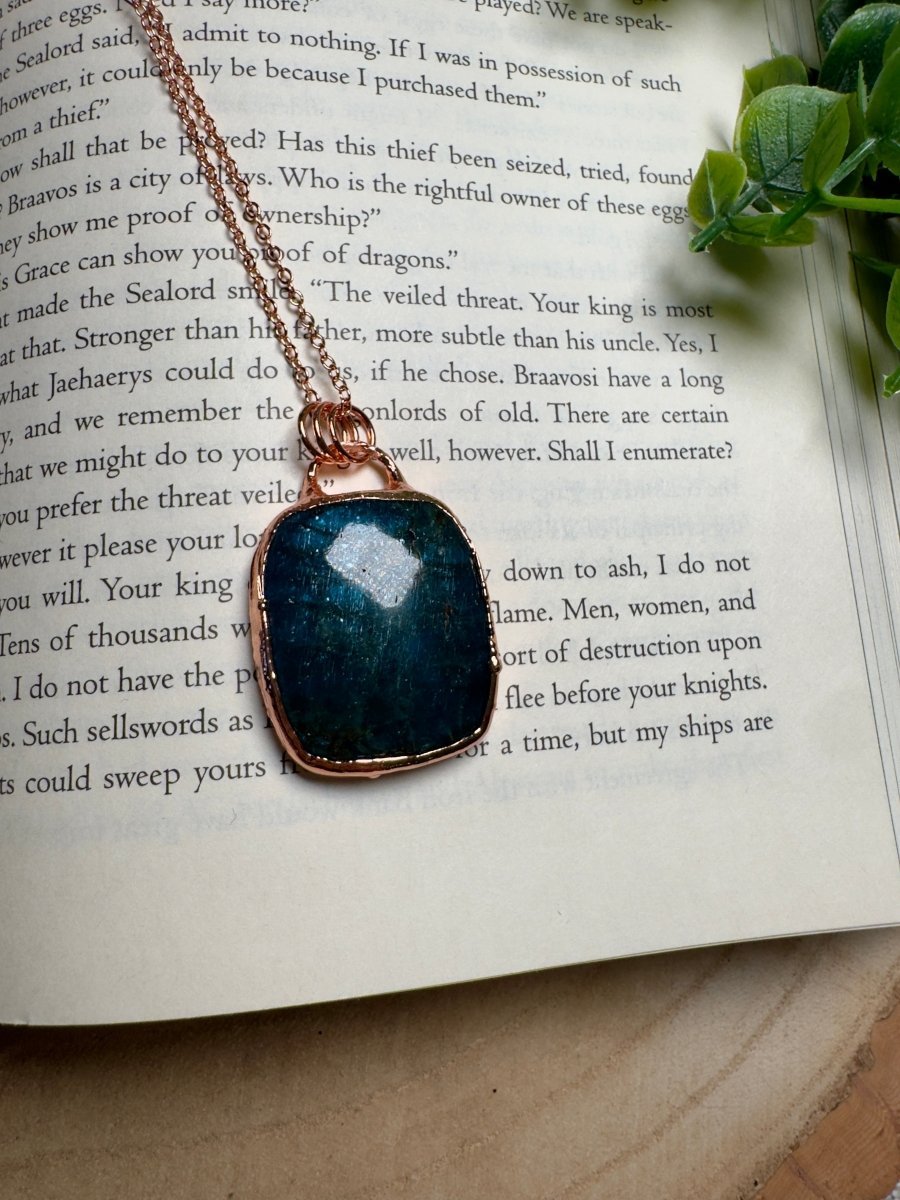 Blue Apatite Necklace - Che Cose Belle