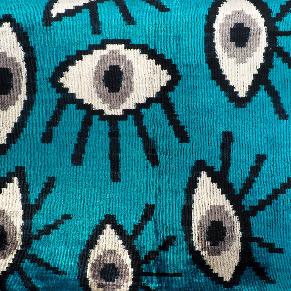 Blue Eyes Silk Velvet Ikat Throw Pillow Cover 16 X 24 - Che Cose Belle