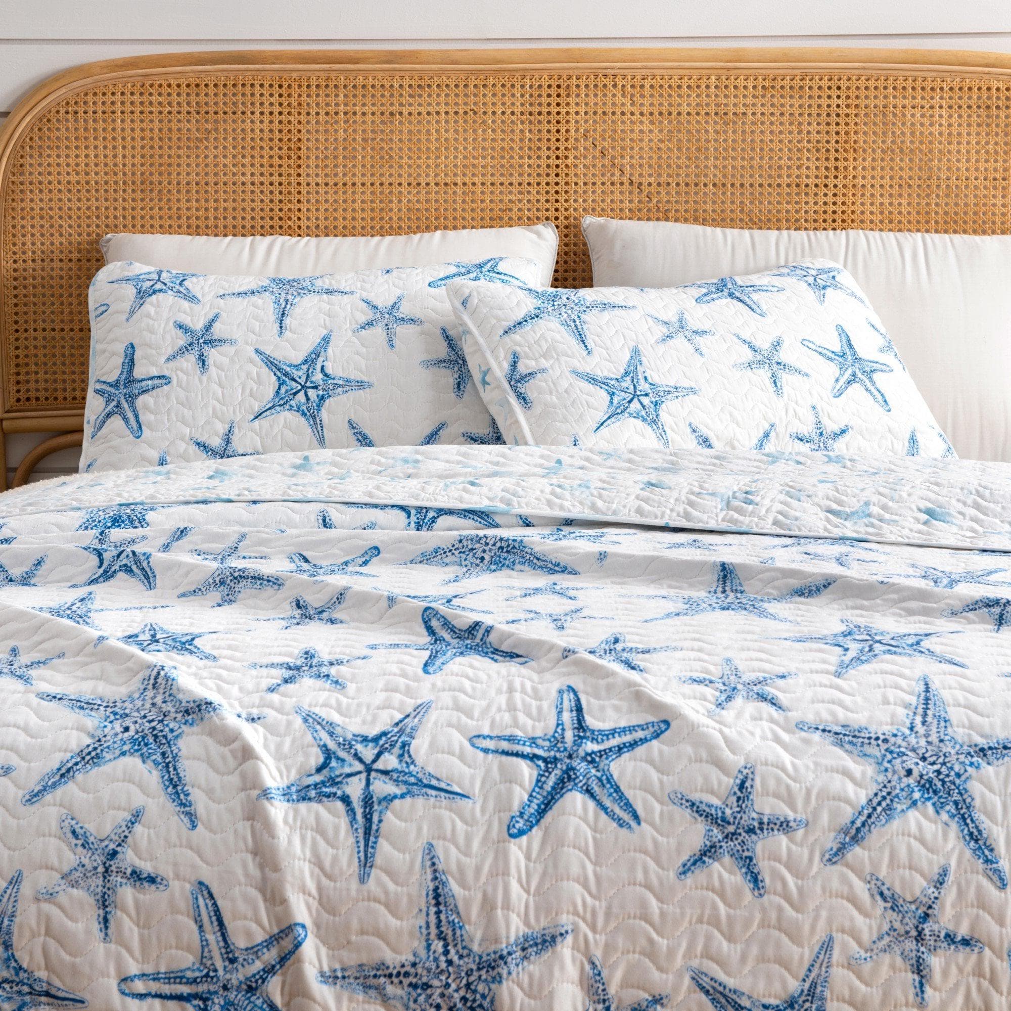 Blue Seashell Coastal Quilt Set - Trinidad Collection - Che Cose Belle