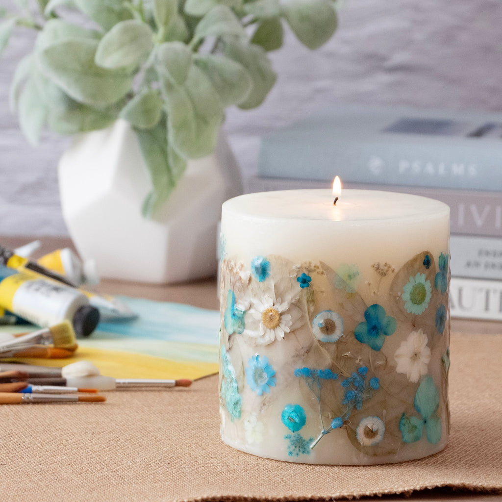 Bluebell Lace Pressed Flower Pillar Candle - Che Cose Belle