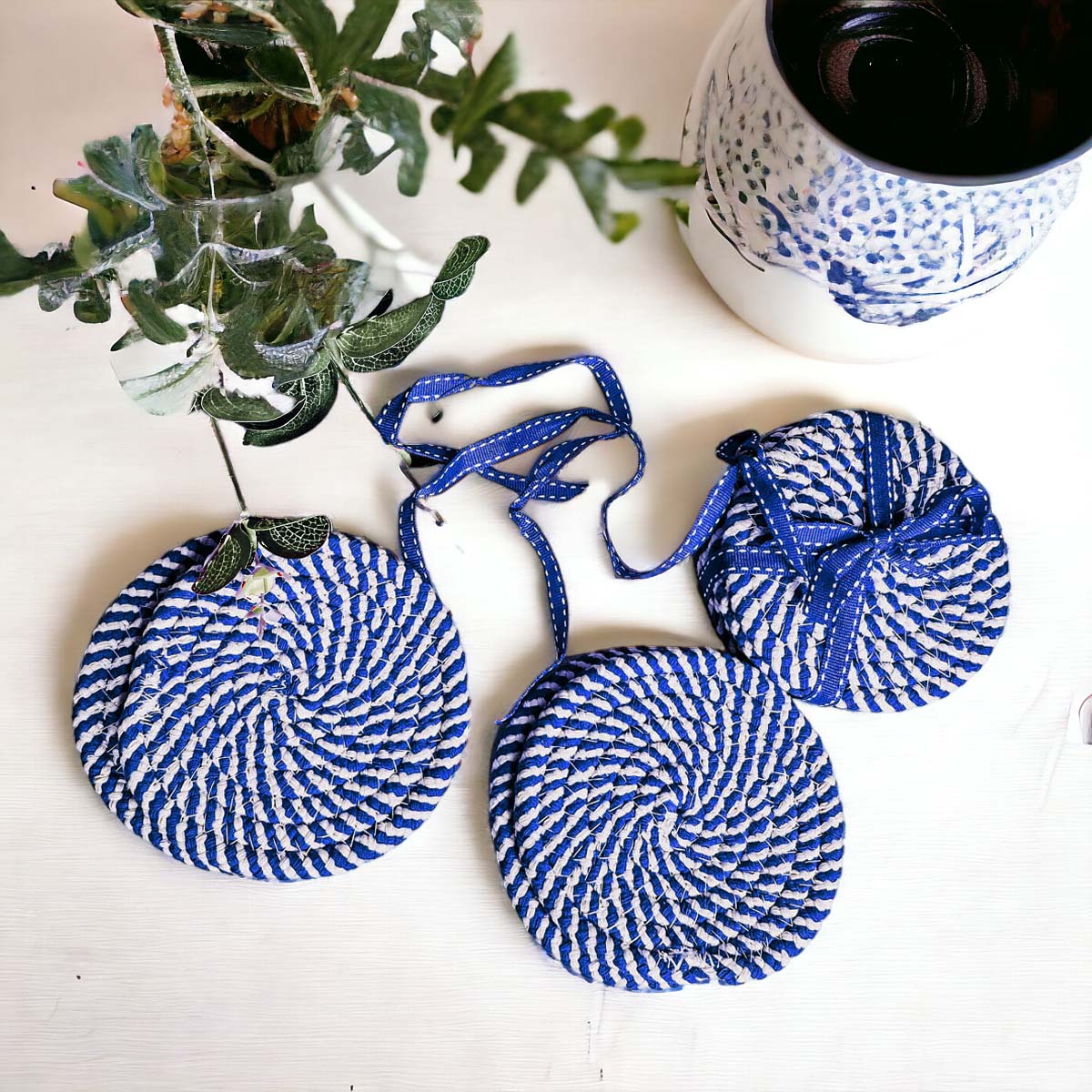 Black Braided Coaster Set 4-Pack Candy Cane Stripe Coasters Table Protectors