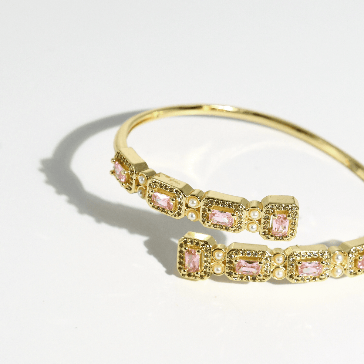 Blush Royale Cuff - Che Cose Belle