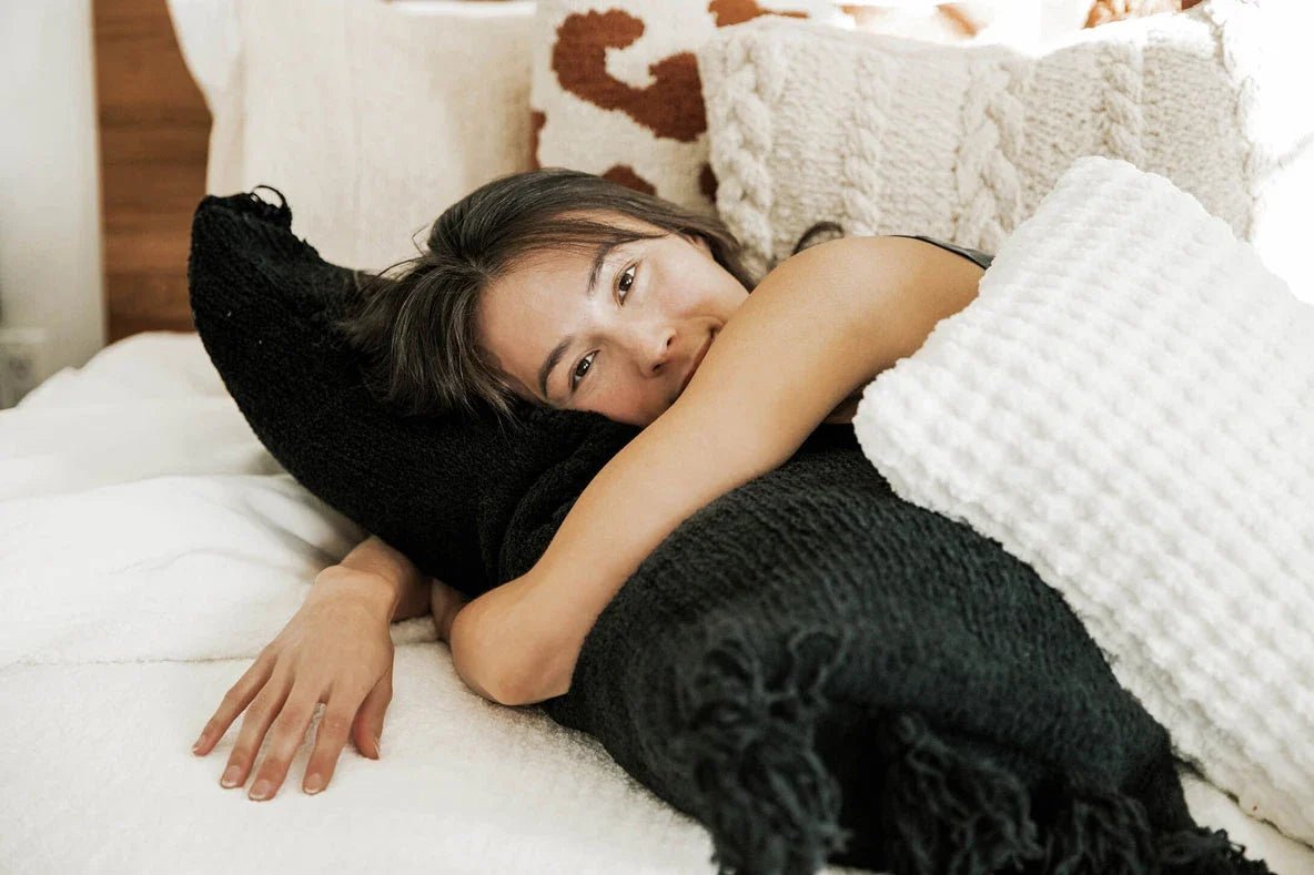 Braided Pom Pom Lumbar Pillow - Che Cose Belle