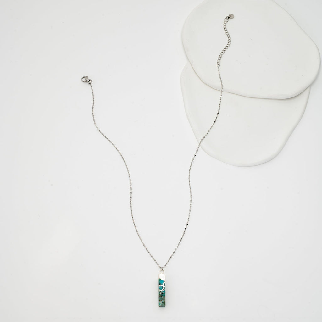 Brayden Turquoise Necklace in Silver - Che Cose Belle