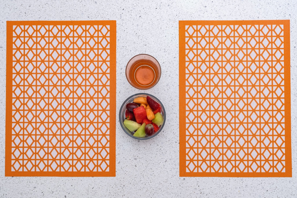 Breeze Block double - sided Woven Placemat - Orange - set of 4 - Che Cose Belle