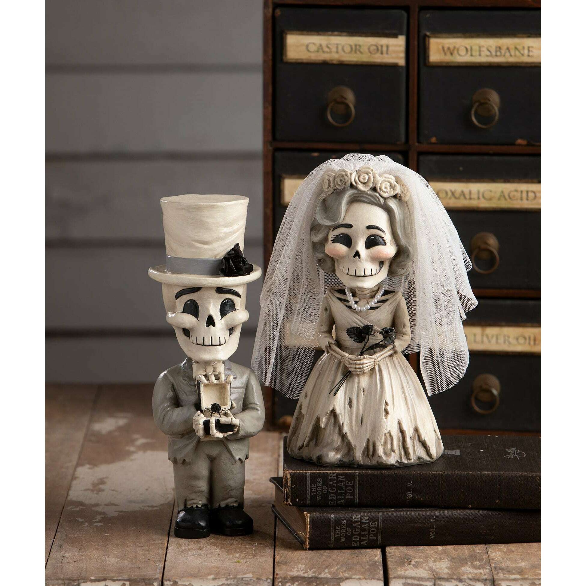 Bride Evangeline Skelly | Halloween Decor | Bethany Lowe - Che Cose Belle