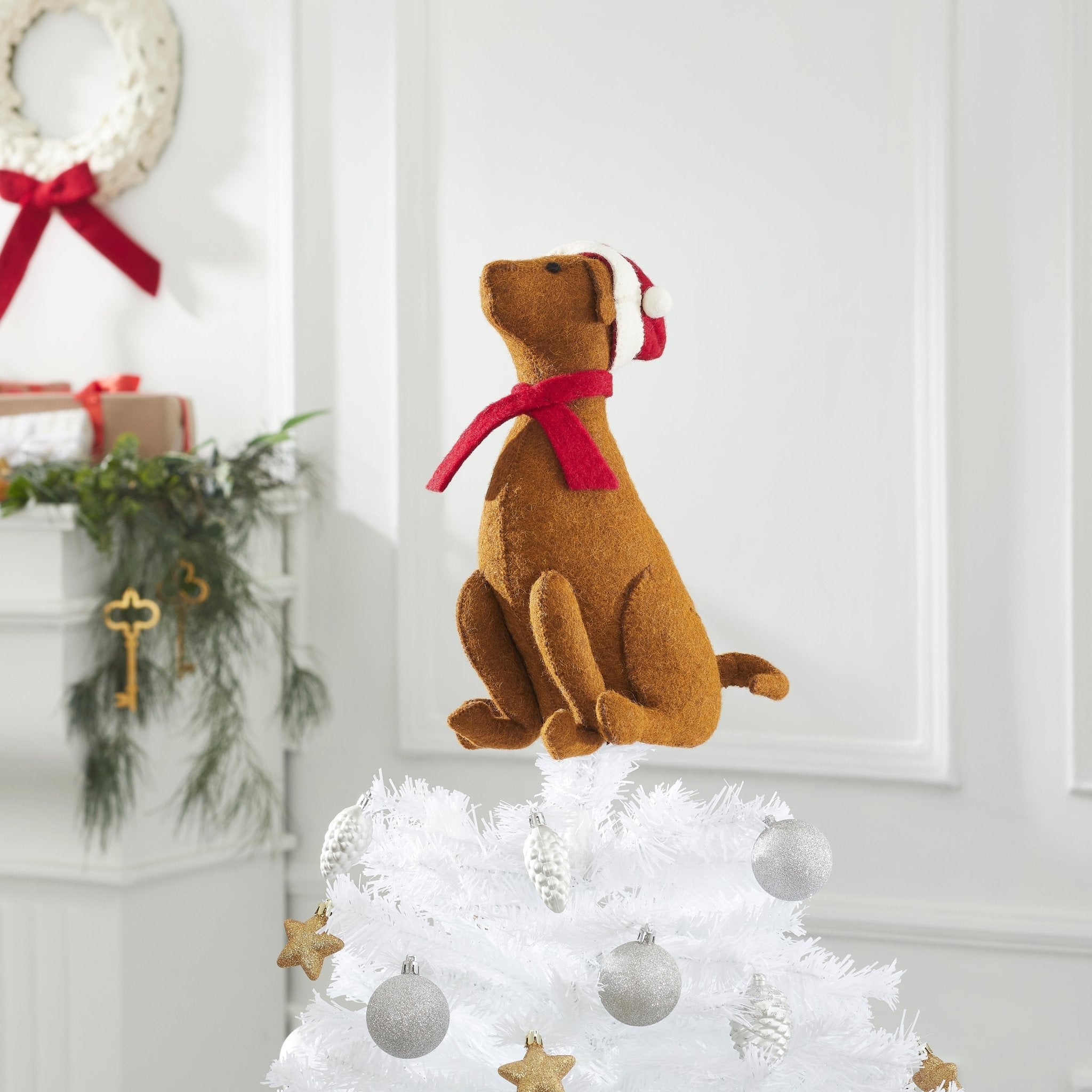Brown Lab Santa Hat Christmas Tree Topper Hand Felted Wool Arcadia Home - Che Cose Belle