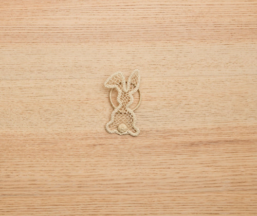 Bunny Napkin Ring – 3.5” Handwoven Iraca Palm – Artisan Spring Table Decor from Peru - Che Cose Belle