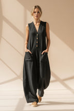 Women's Sleeveless V-Neck Wide-Leg Jumpsuit with Patch Pockets