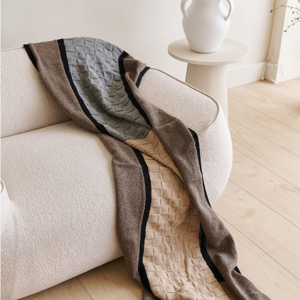 Plush Muhu Brown Gray Hand Knitted Alpaca Blanket Shawl