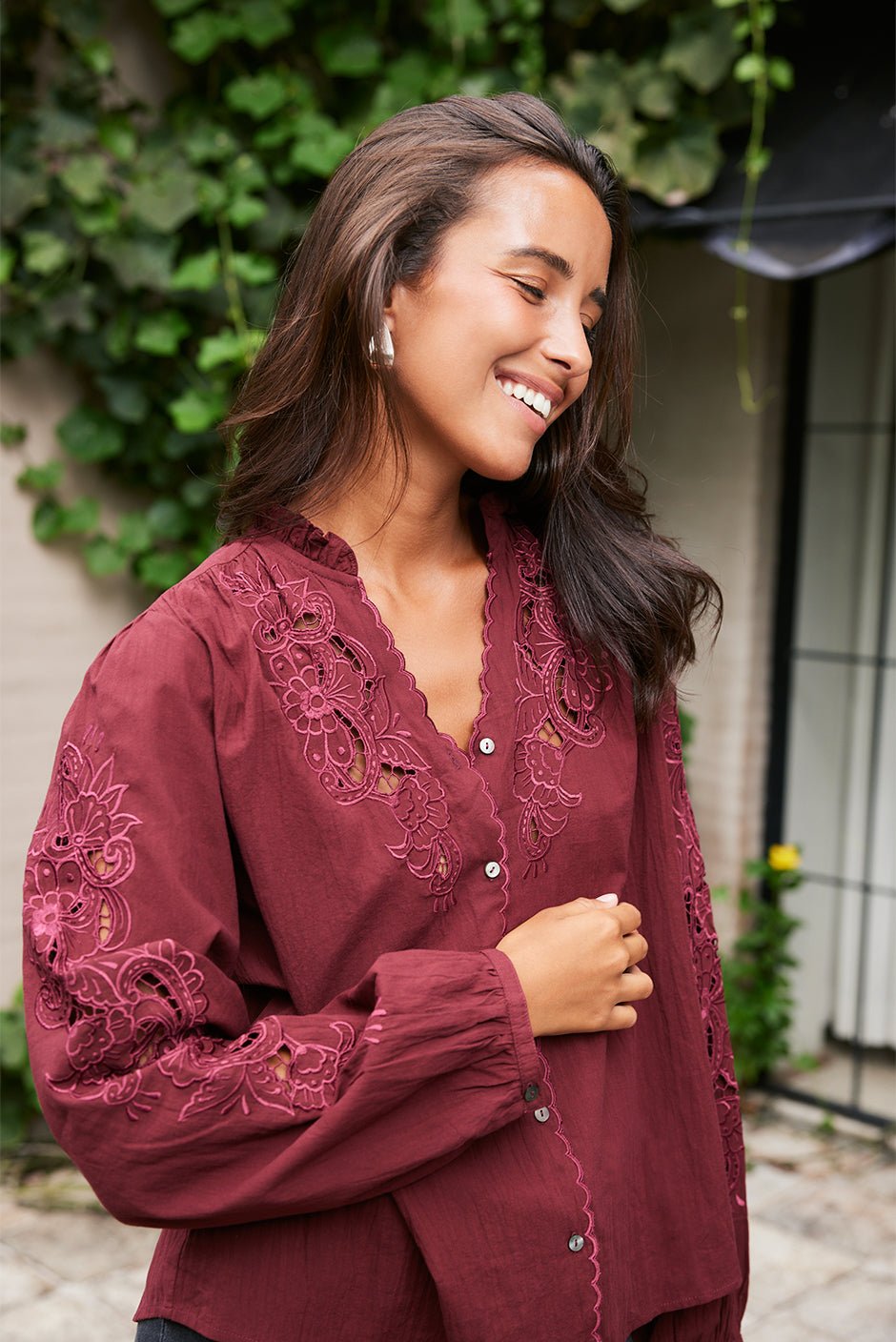 Camilla Blouse in Cranberry - Che Cose Belle