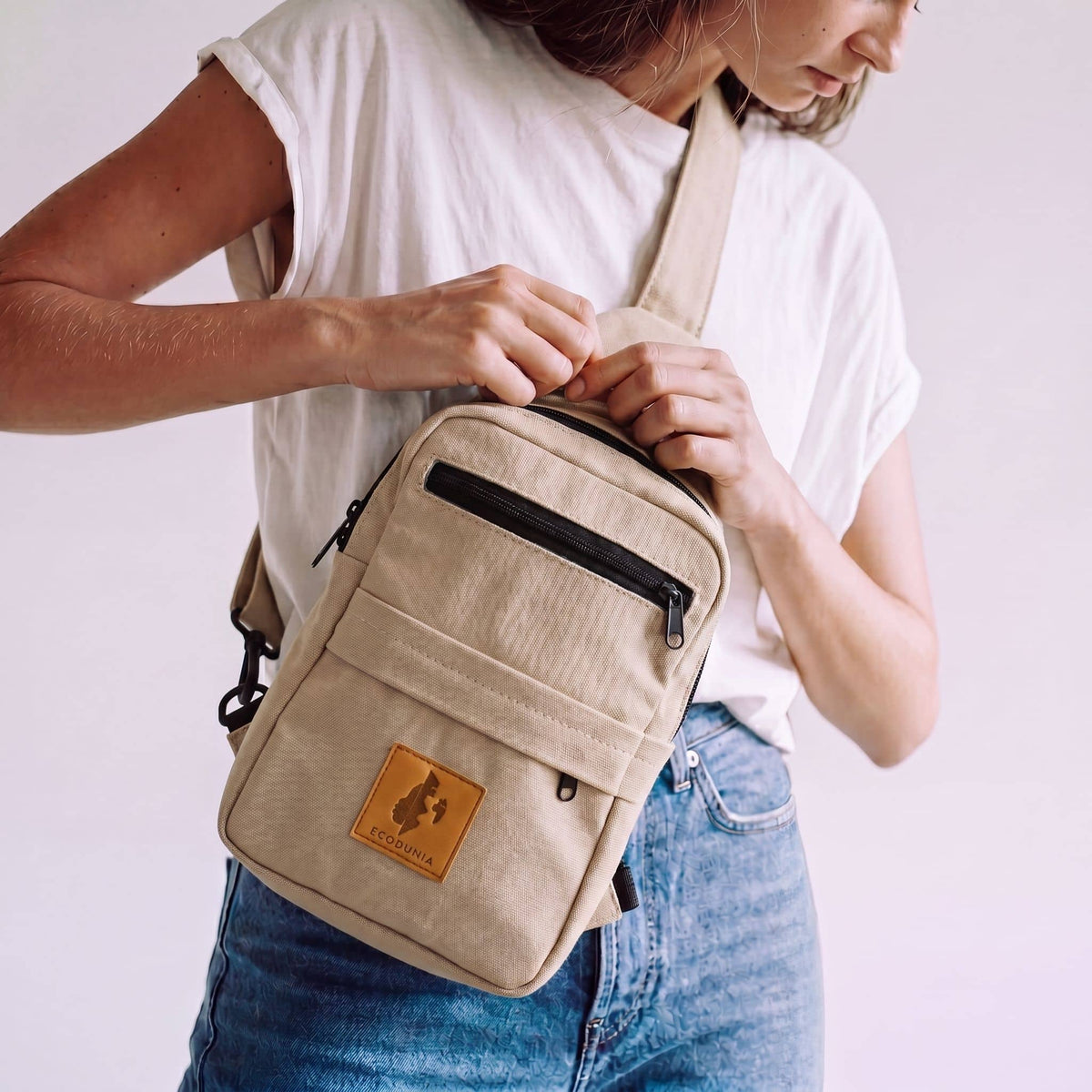 Canvas Crossbody Sling Bag for Men | Umoja Large Sling Bag for Women - Che Cose Belle