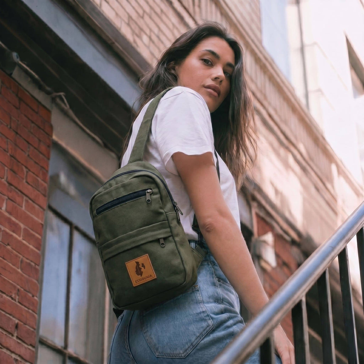 Canvas Crossbody Sling Bag for Men | Umoja Large Sling Bag for Women - Che Cose Belle