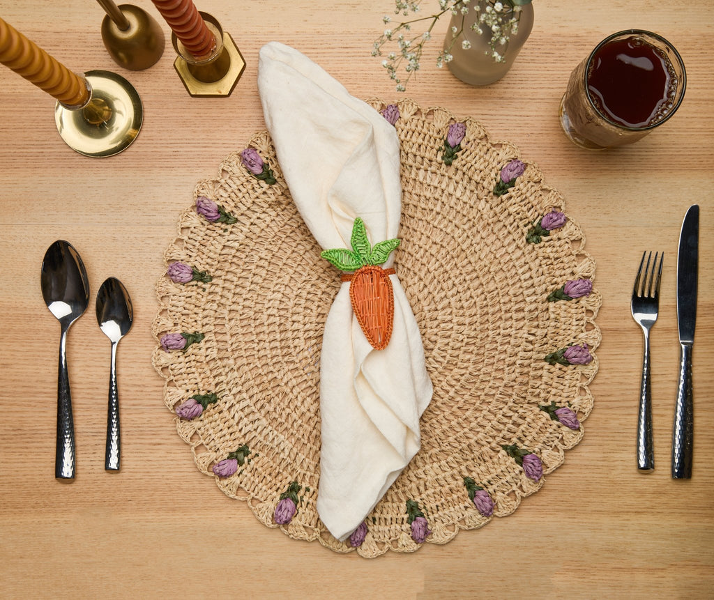 Carrot Napkin Ring – 3.5” Handwoven Iraca Palm – Artisan Spring Table Decor from Colombia - Che Cose Belle