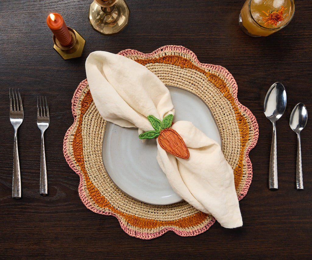 Carrot Napkin Ring – 3.5” Handwoven Iraca Palm – Artisan Spring Table Decor from Colombia - Che Cose Belle