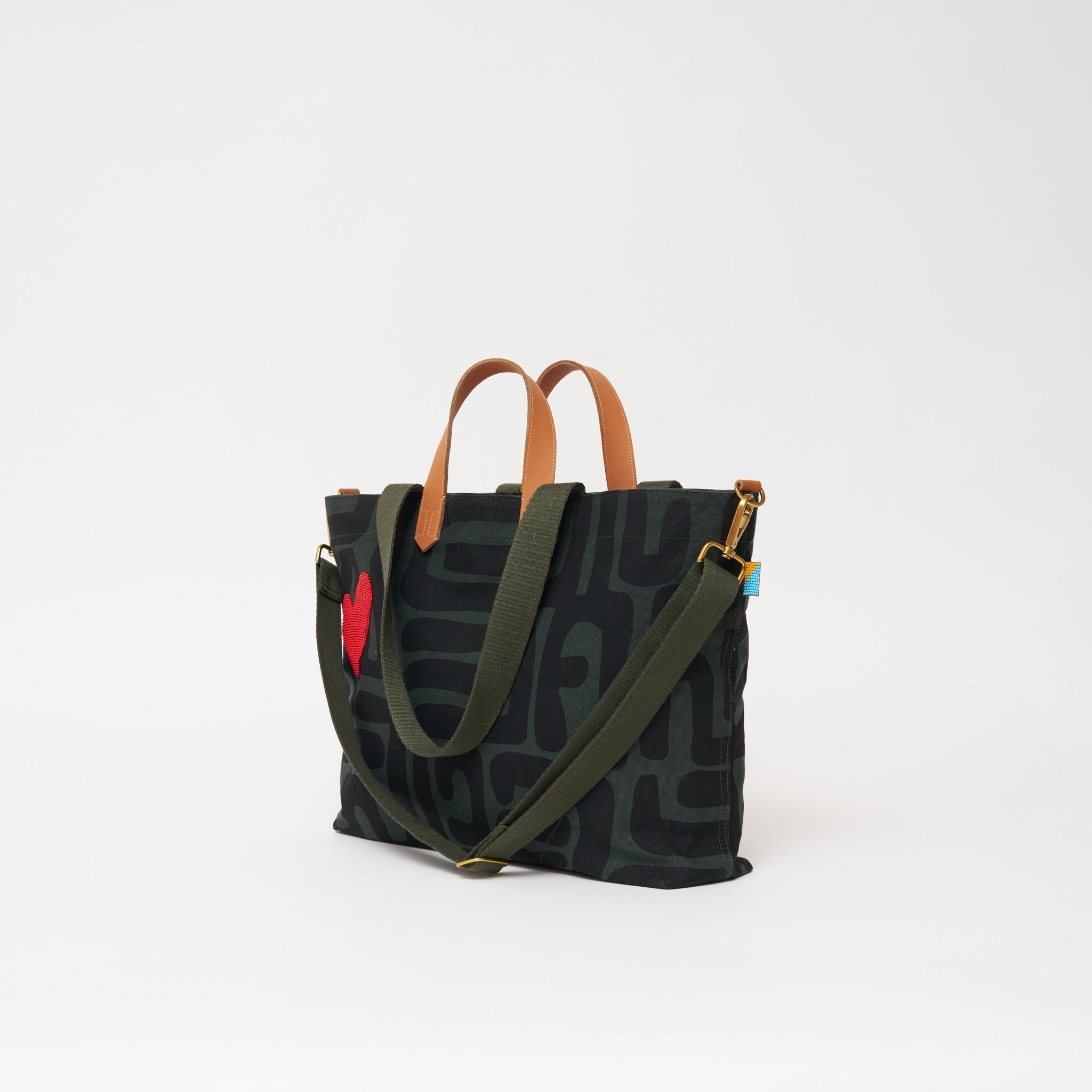 Carryall Bag - Safari Kuba with Red Beaded Heart - Che Cose Belle