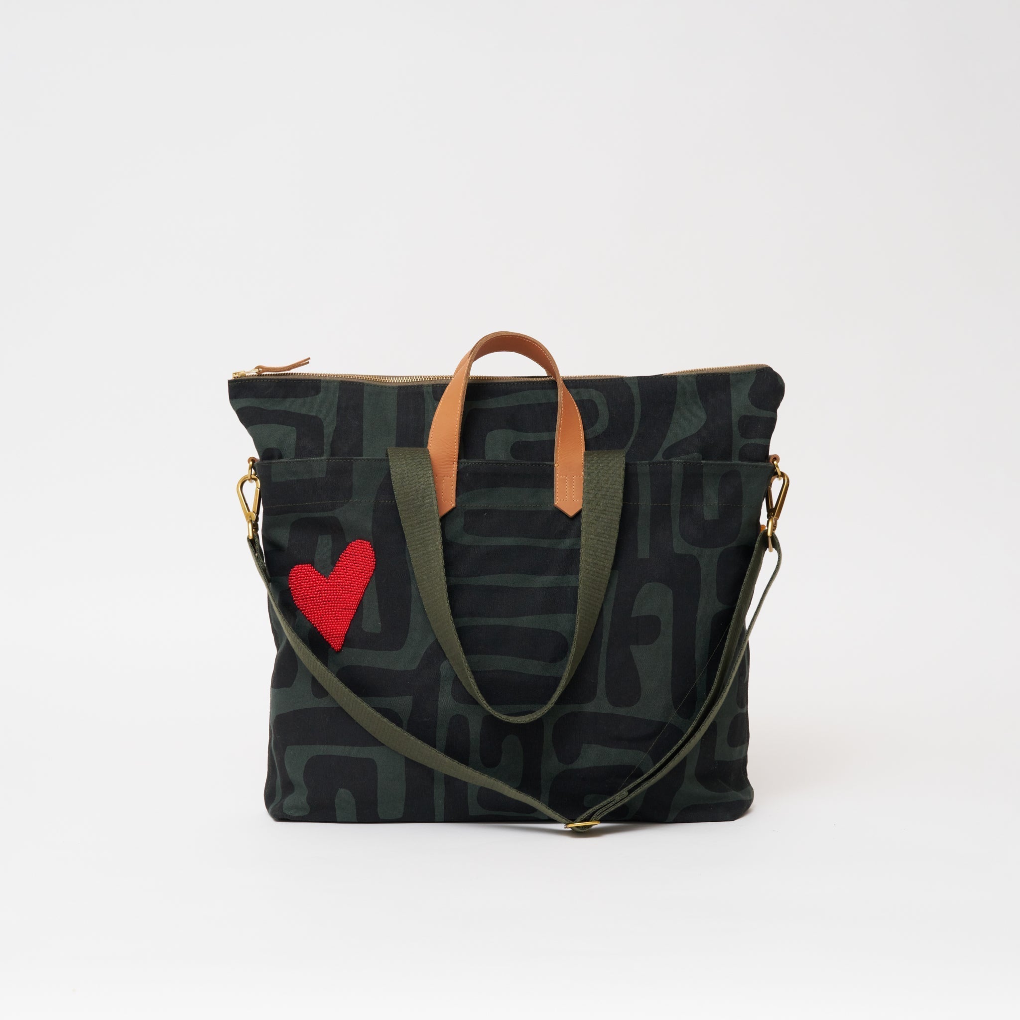 Carryall Bag - Safari Kuba with Red Beaded Heart - Che Cose Belle