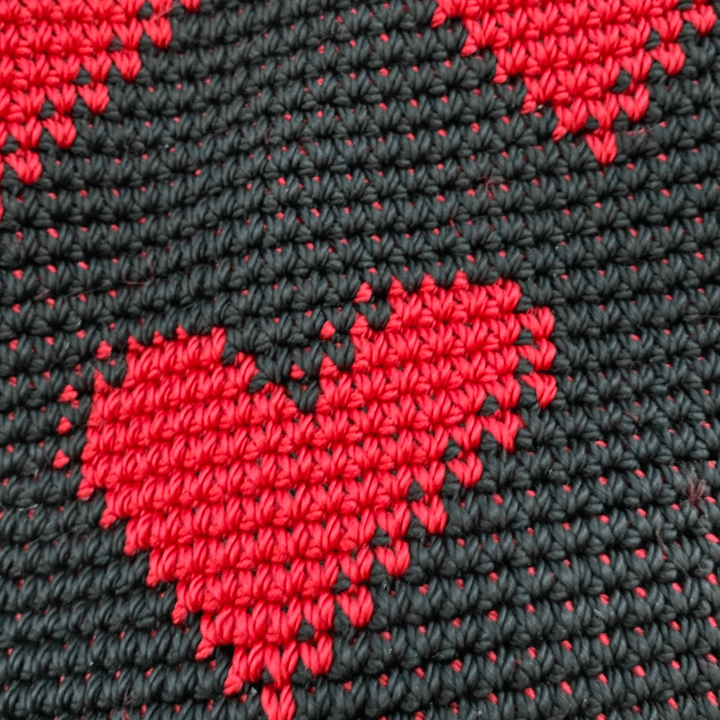Catalina Hearts Crochet Cross-Body Bag One of a Kind - Mexico - Che Cose Belle