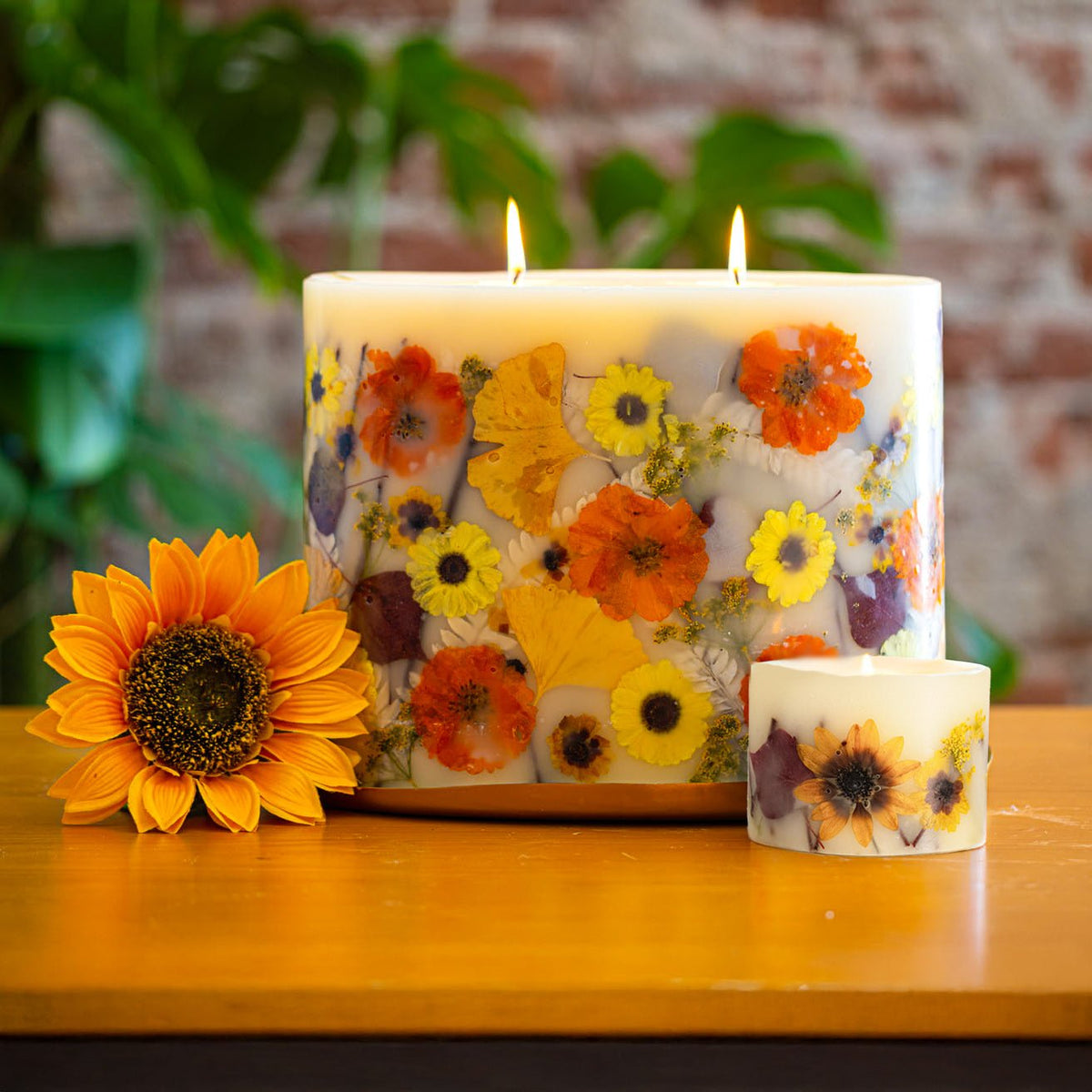 Centerpiece Botanical Candle - Honey Tobacco - Che Cose Belle