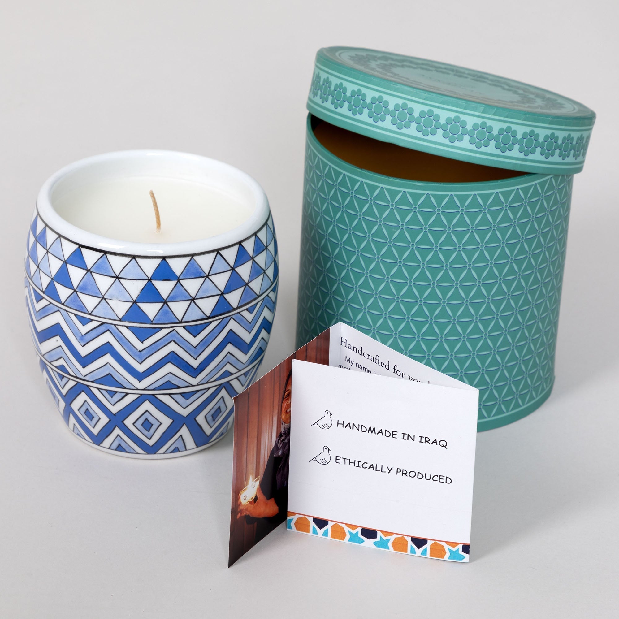 Ceramic Artisan Hand - Poured Candle - Che Cose Belle