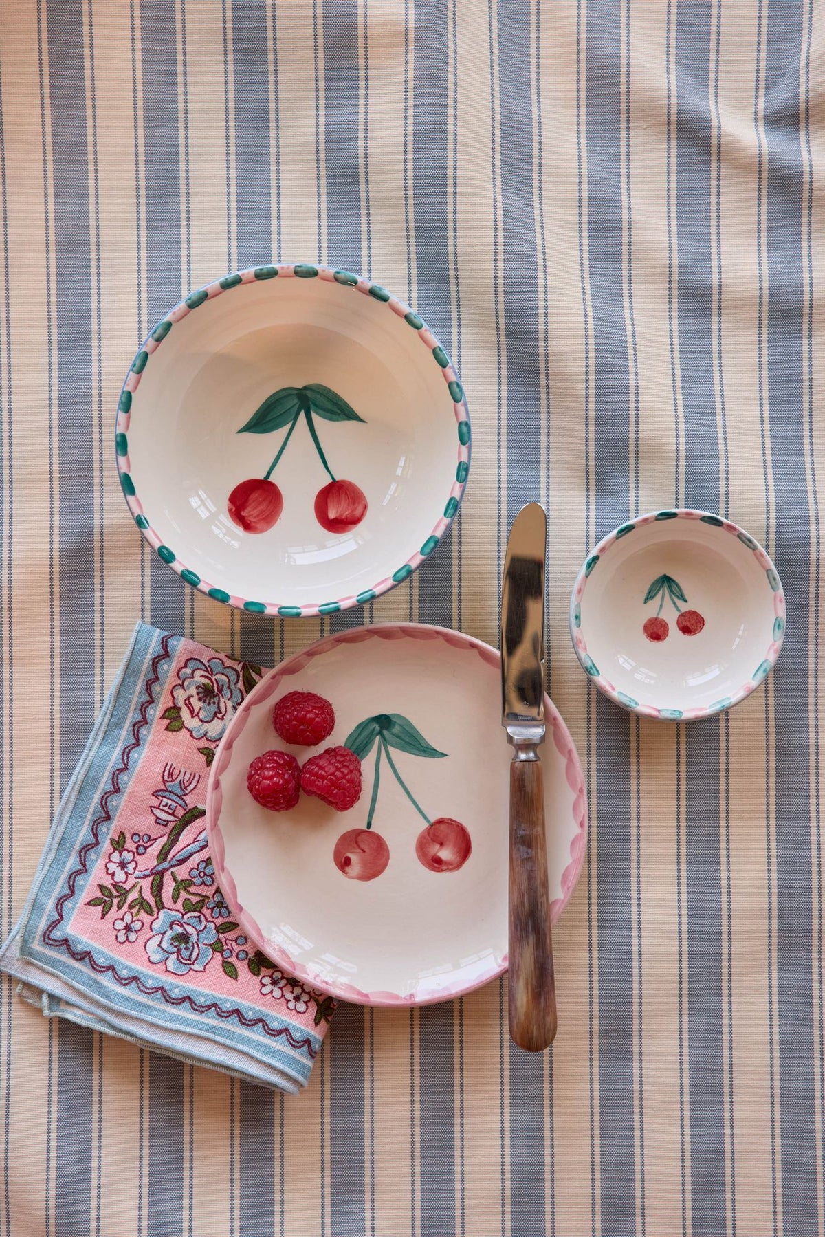 Ceramic Cake Plate with Hand Painted Cherries - Che Cose Belle