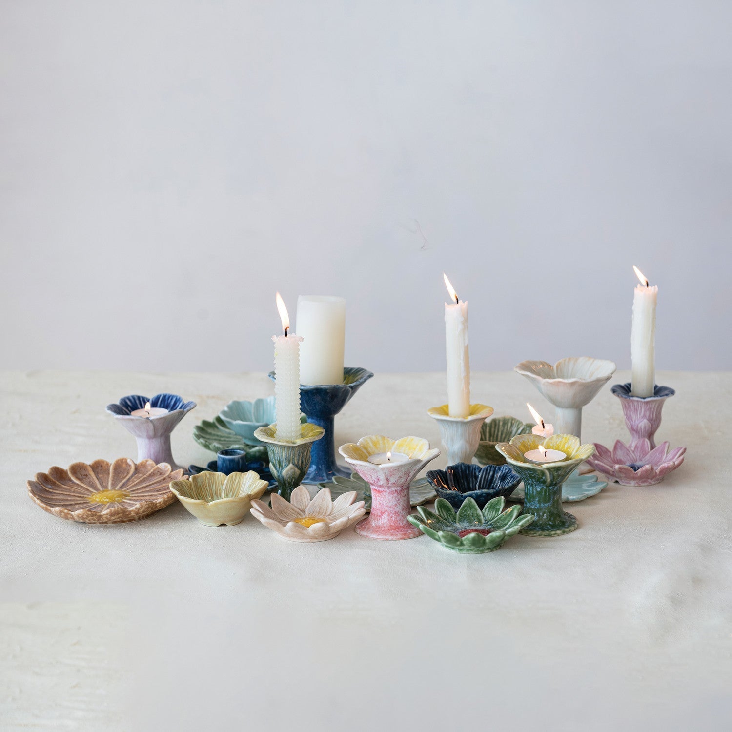 Ceramic Flower Footed Tealight Holder - Che Cose Belle