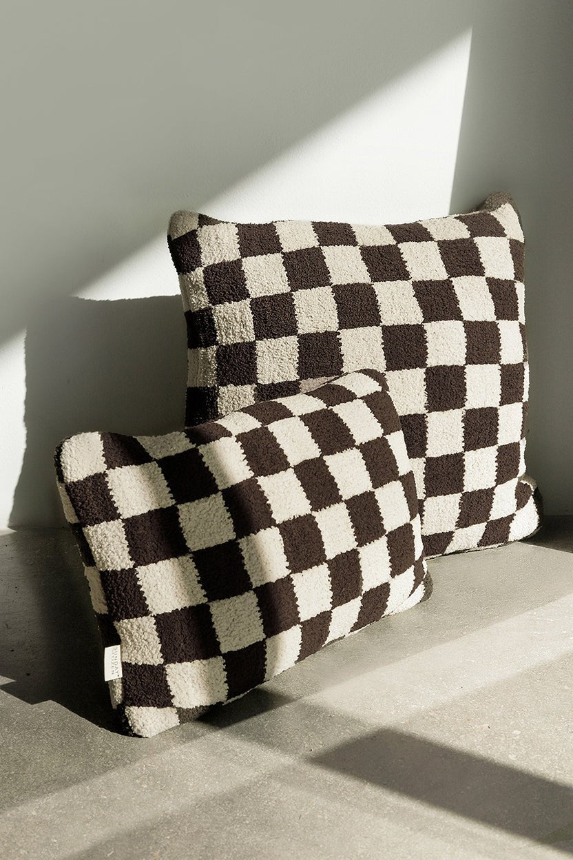 Checkerboard Throw Pillow - Che Cose Belle