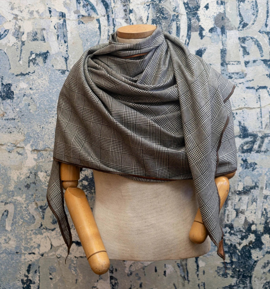 Checkmate Houndstooth Scarf - Che Cose Belle