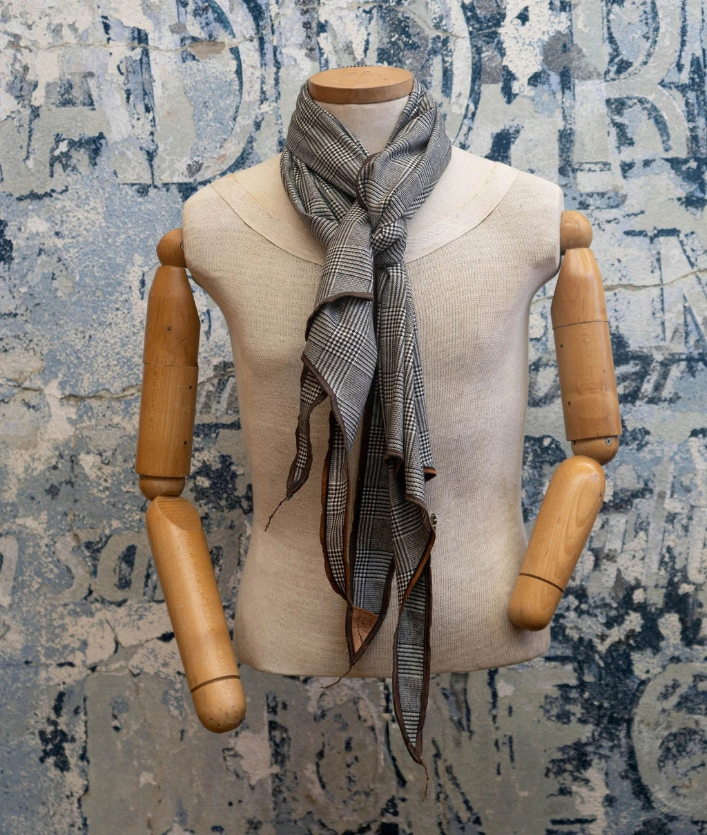 Checkmate Houndstooth Scarf - Che Cose Belle