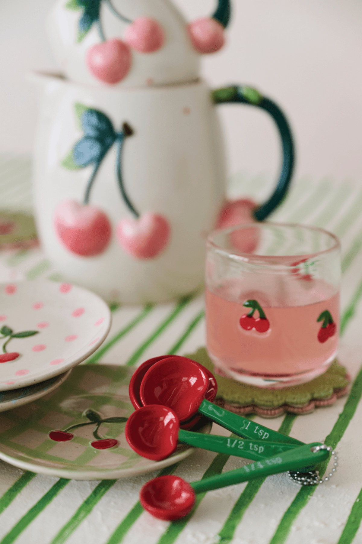 Cherry Shaped Ceramic Measuring Spoons Set - Che Cose Belle