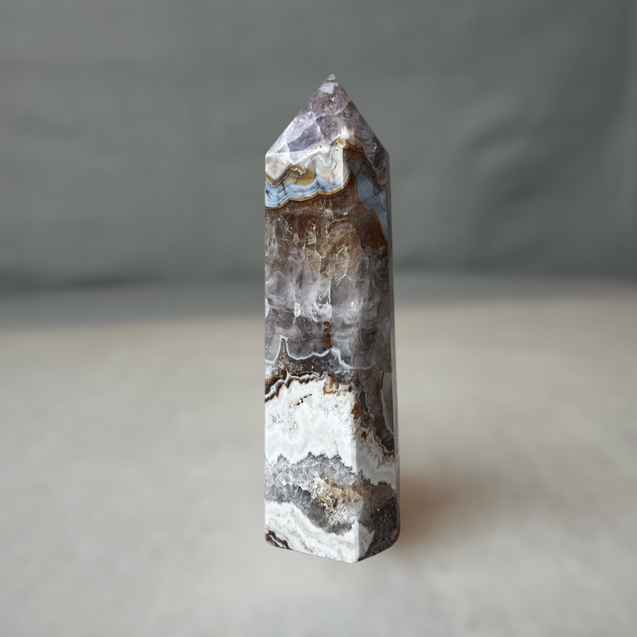 Chevron Amethyst Point - Che Cose Belle