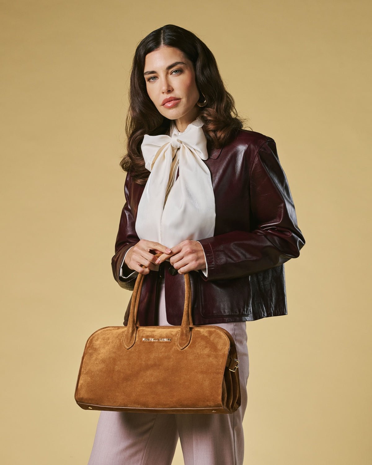 Chiara (cognac) - Italian calf suede women's handbag (with shoulder strap) - Che Cose Belle