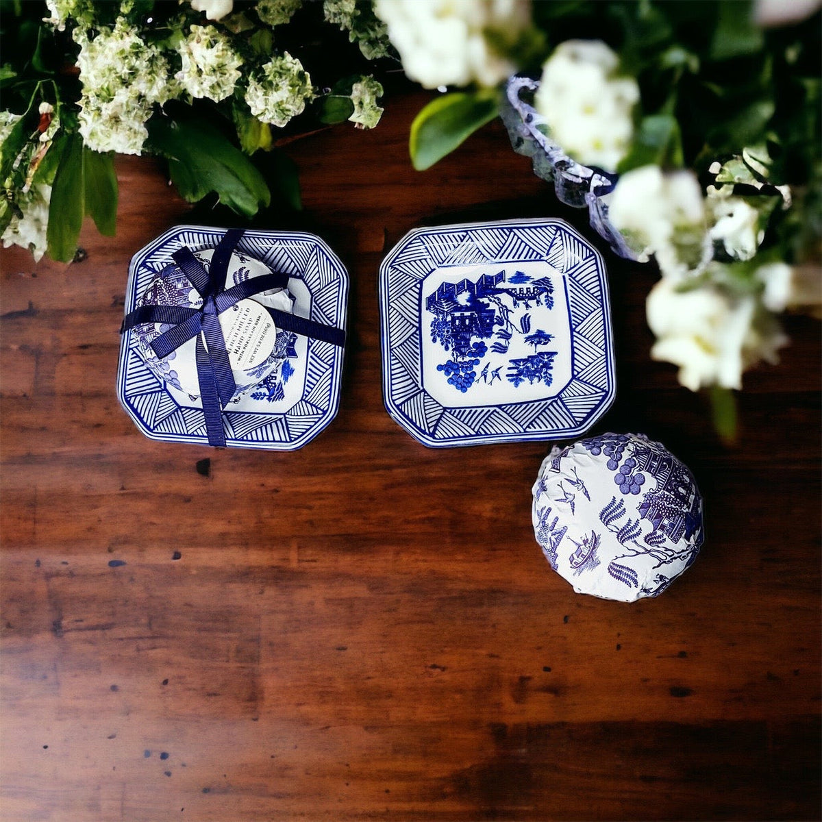 Chinoiserie Soap And Trinket Dish Set - Decorative Ceramic Soap Tray Gift