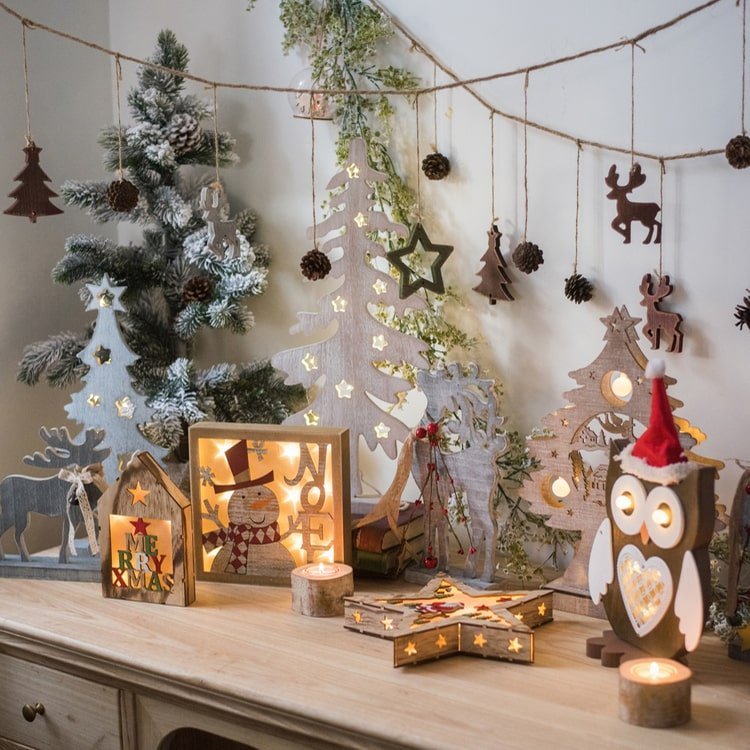 Christmas Desktop Decoration Figurines in Wood - Che Cose Belle