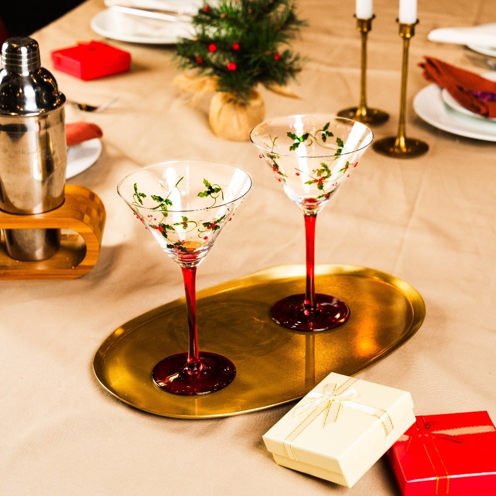 Christmas Holly Martini Glasses - Che Cose Belle