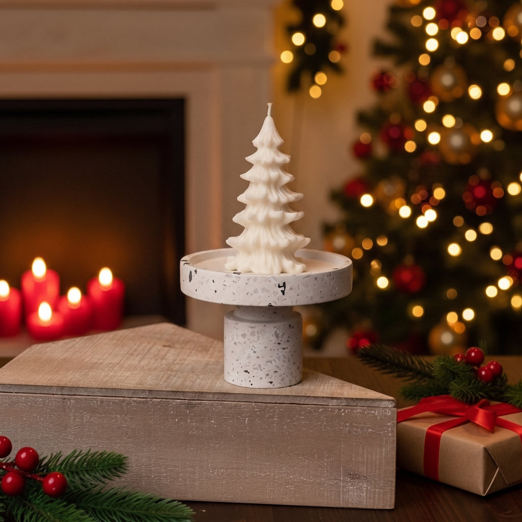 Christmas Tree Cedar Candles | Handcrafted in USA - Che Cose Belle