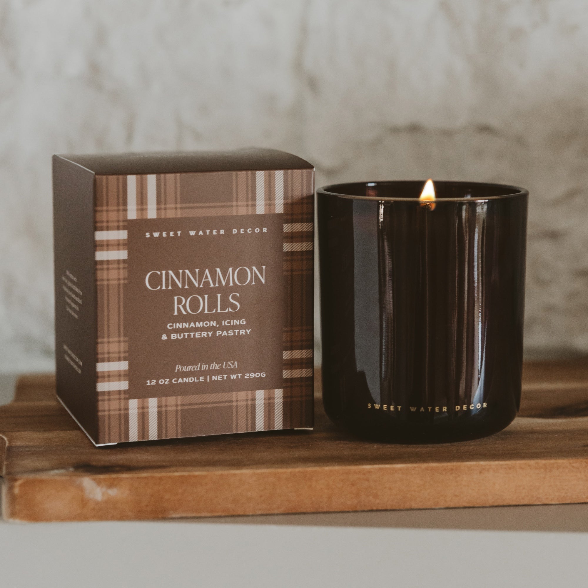 Cinnamon Rolls Soy Candle - Boxed Amber Tinted Glass Jar - 12 oz - Che Cose Belle