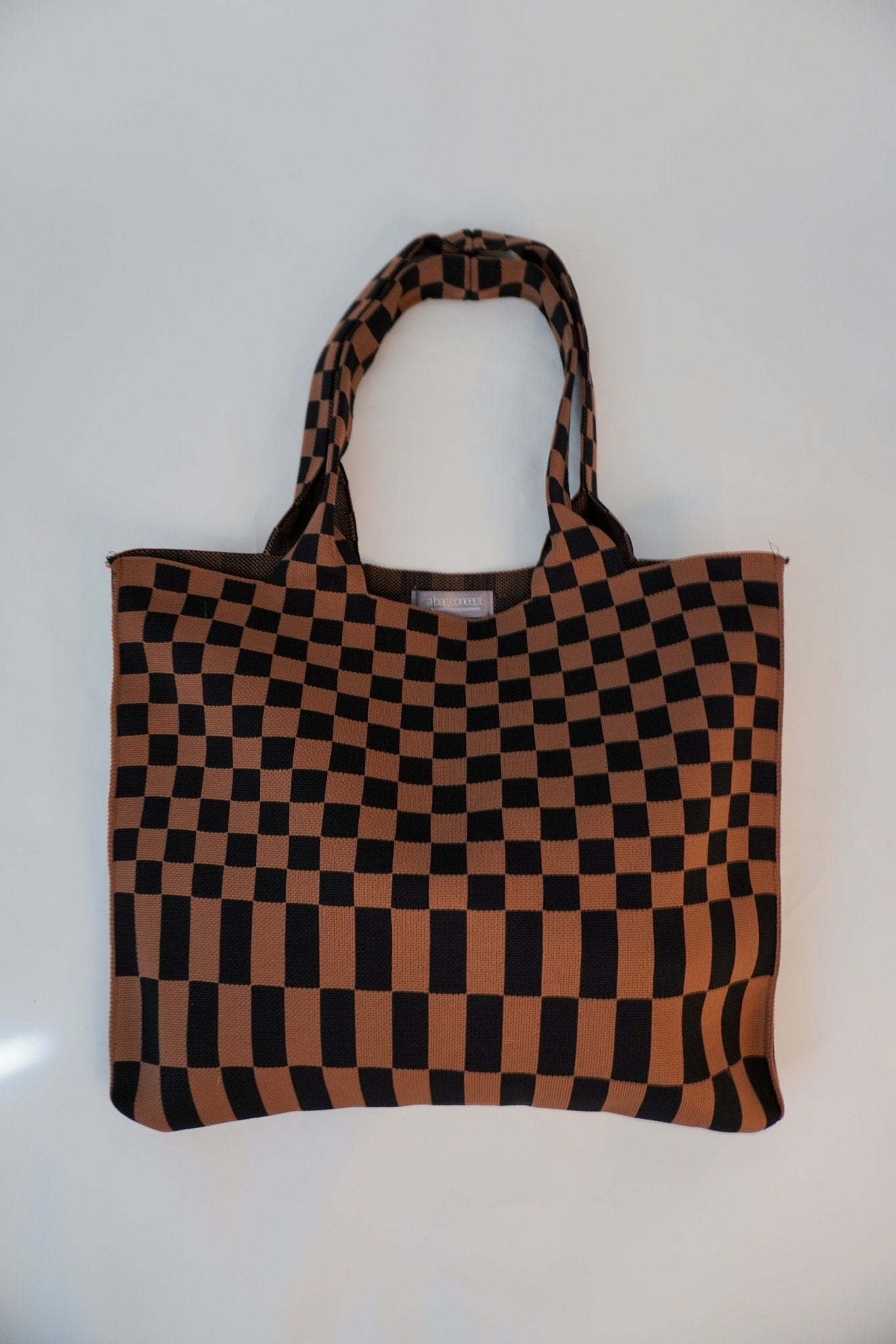 Classic Checkered Skinny Tote - Che Cose Belle