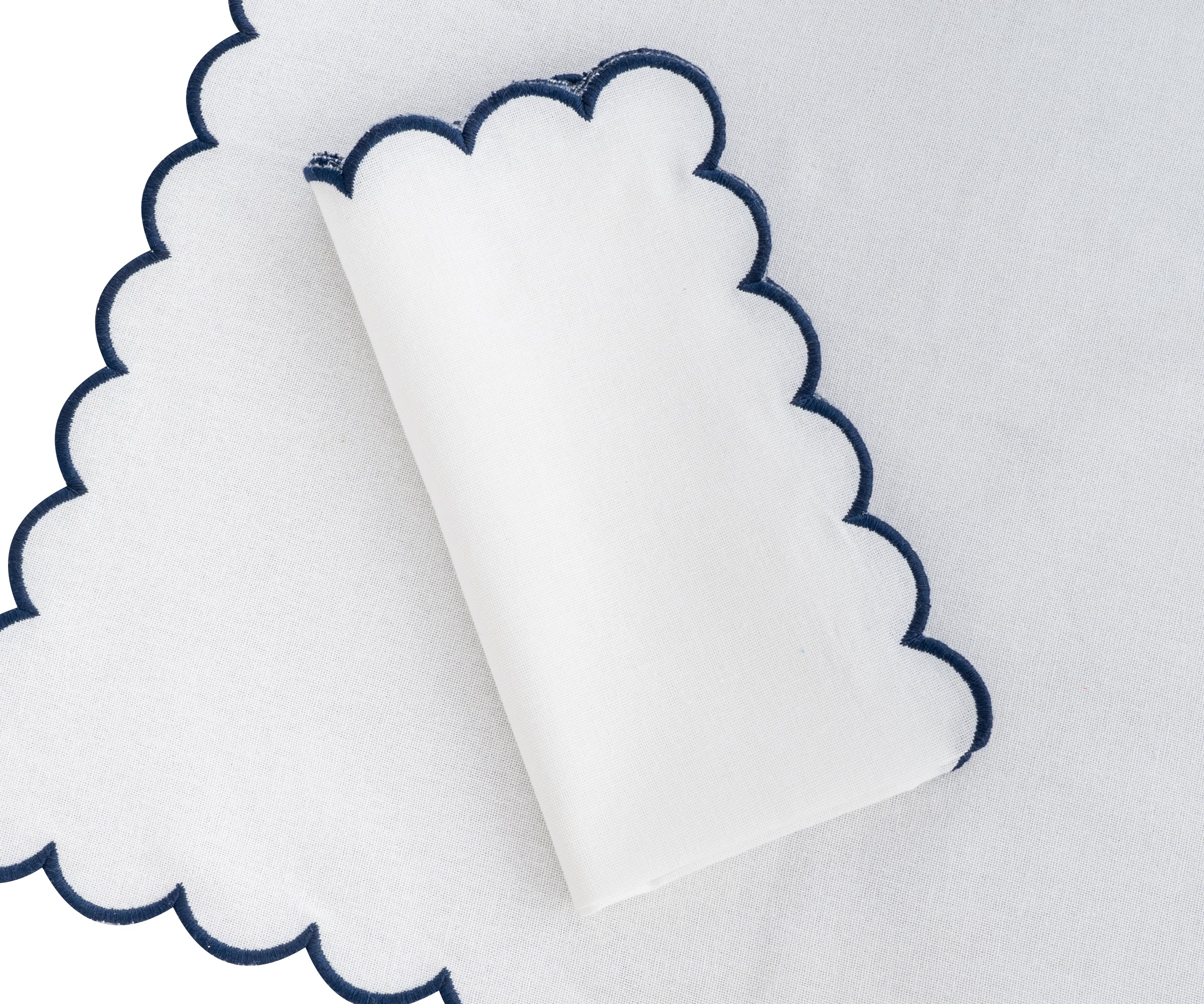 Scalloped Edge Linen Napkins