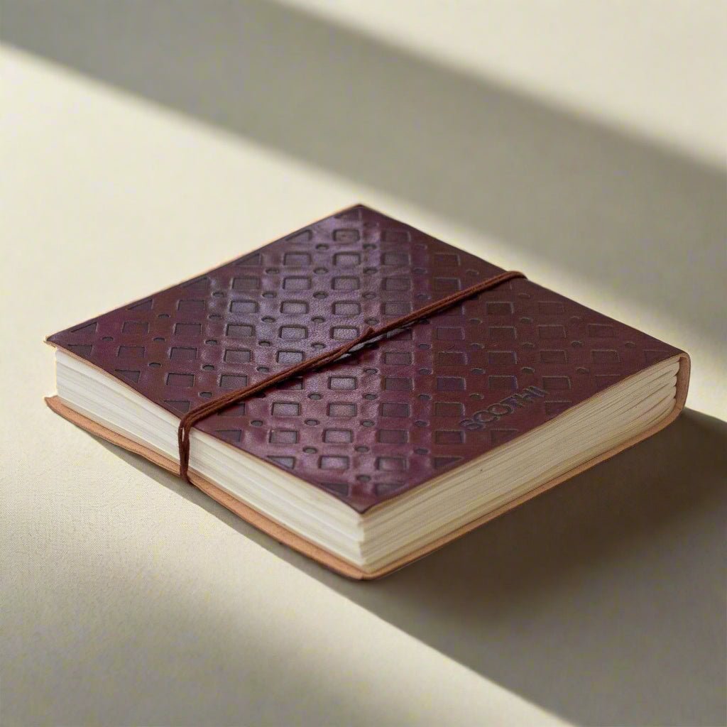 Compass 7x7 Artist Handmade Leather Journal - Che Cose Belle