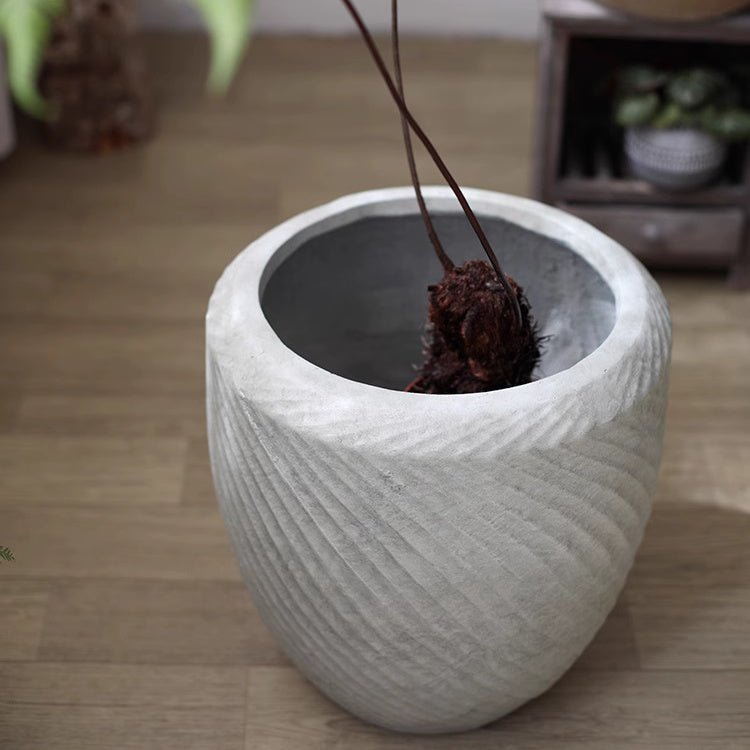 Comtemporary Swirl Planter - Che Cose Belle