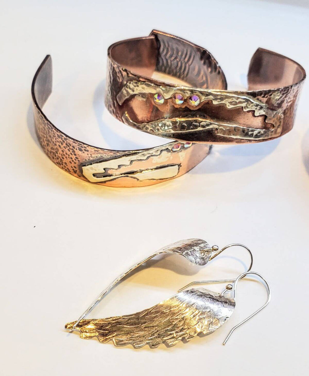 Copper Sculpted Angel Wing Frame Cuff Bracelet - Che Cose Belle