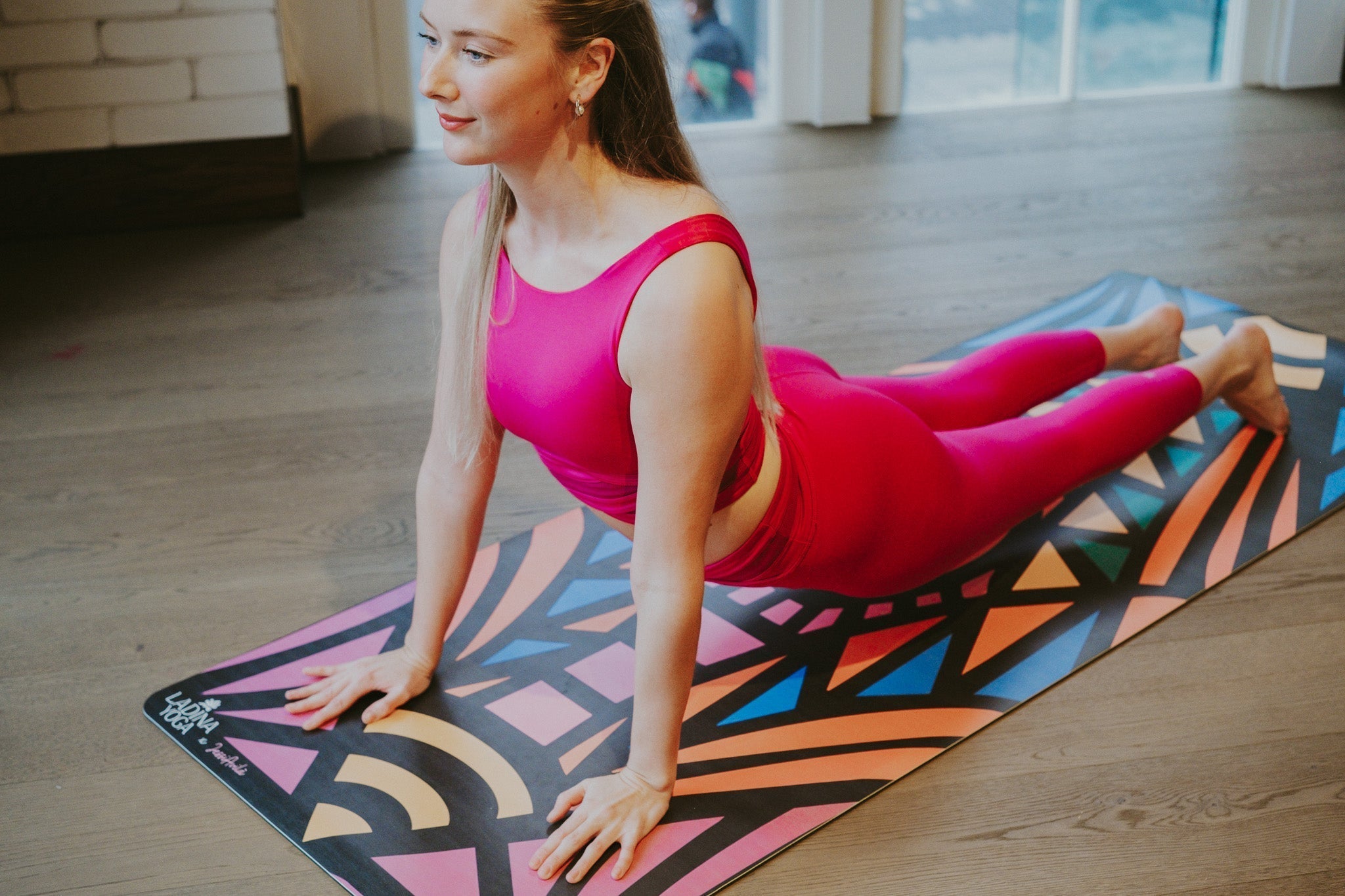 Courbe D'Energy- Sustainable Yoga Mat - Che Cose Belle